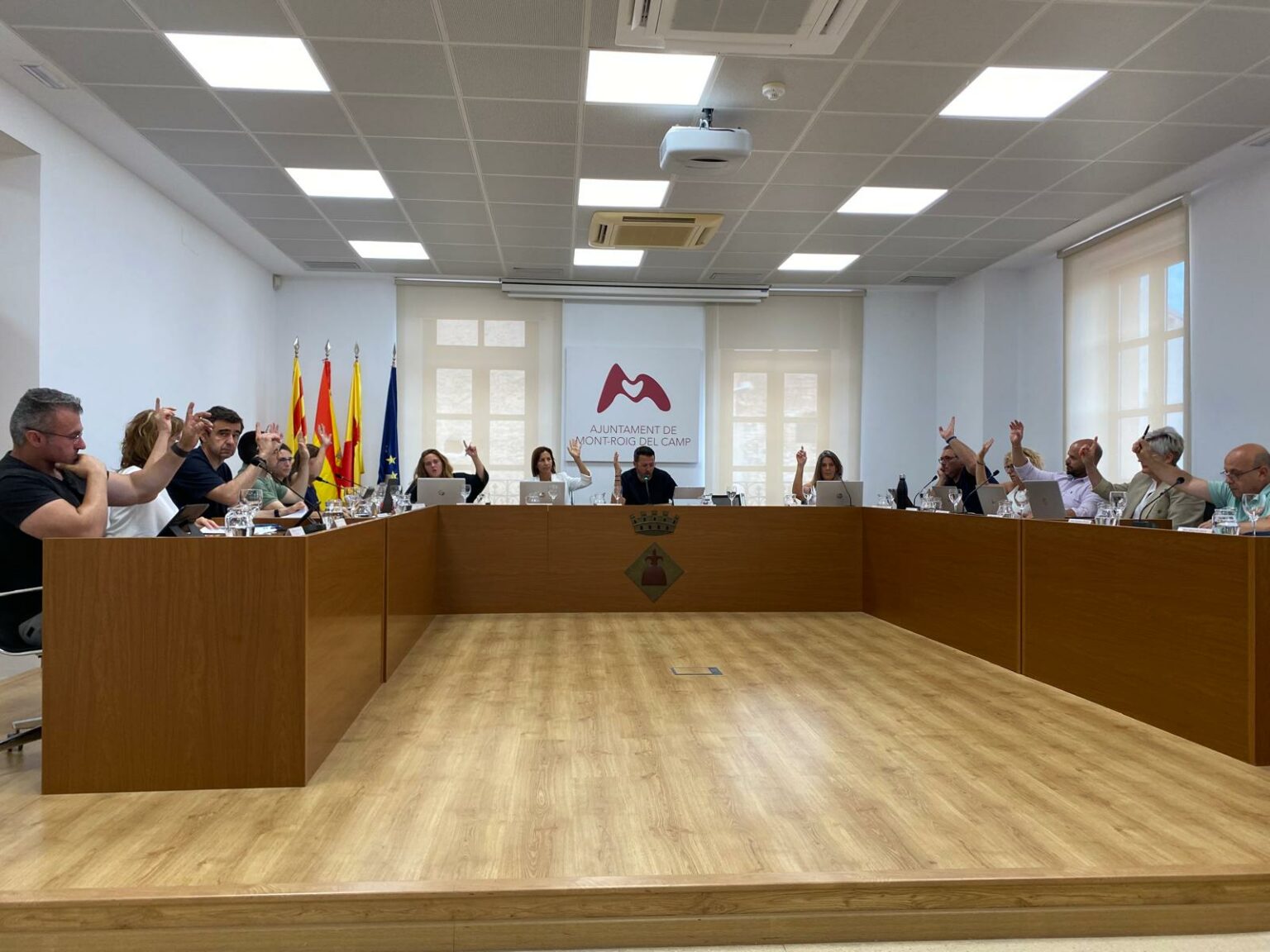 El Pleno Del Ayuntamiento Aprueba Por Unanimidad El Traspaso De La